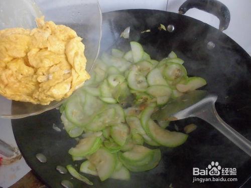 炒角瓜宝宝吃,营养美味,宝宝成长必备